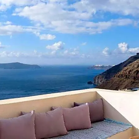 Panorama 3* Santorini Island